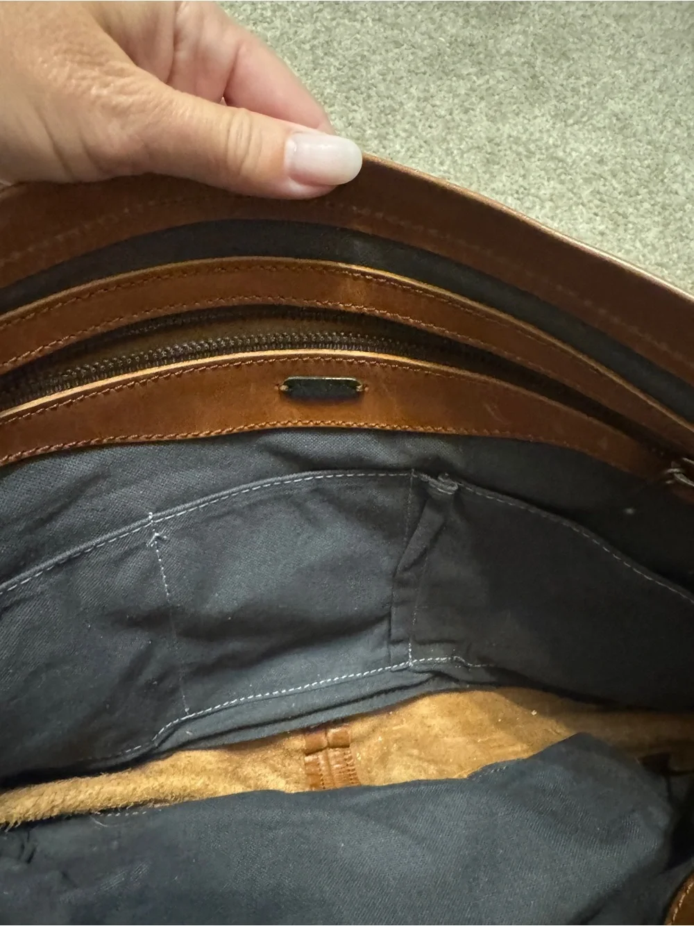 Leather Messenger Bag in Brown